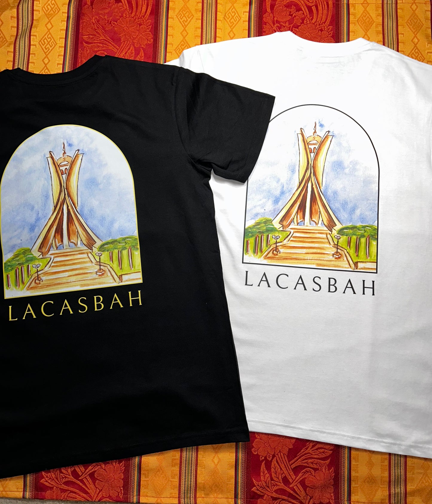 t-shirts blanc et noir maqam chahid