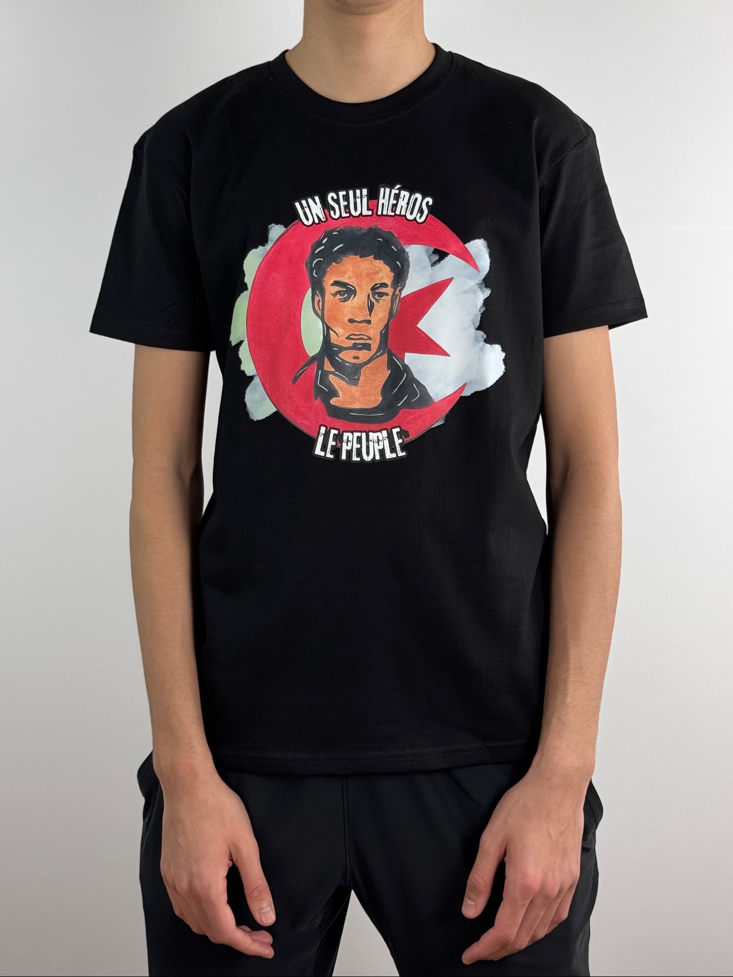 T-Shirt "Un Seul Héros : Le Peuple" – Ali la Pointe