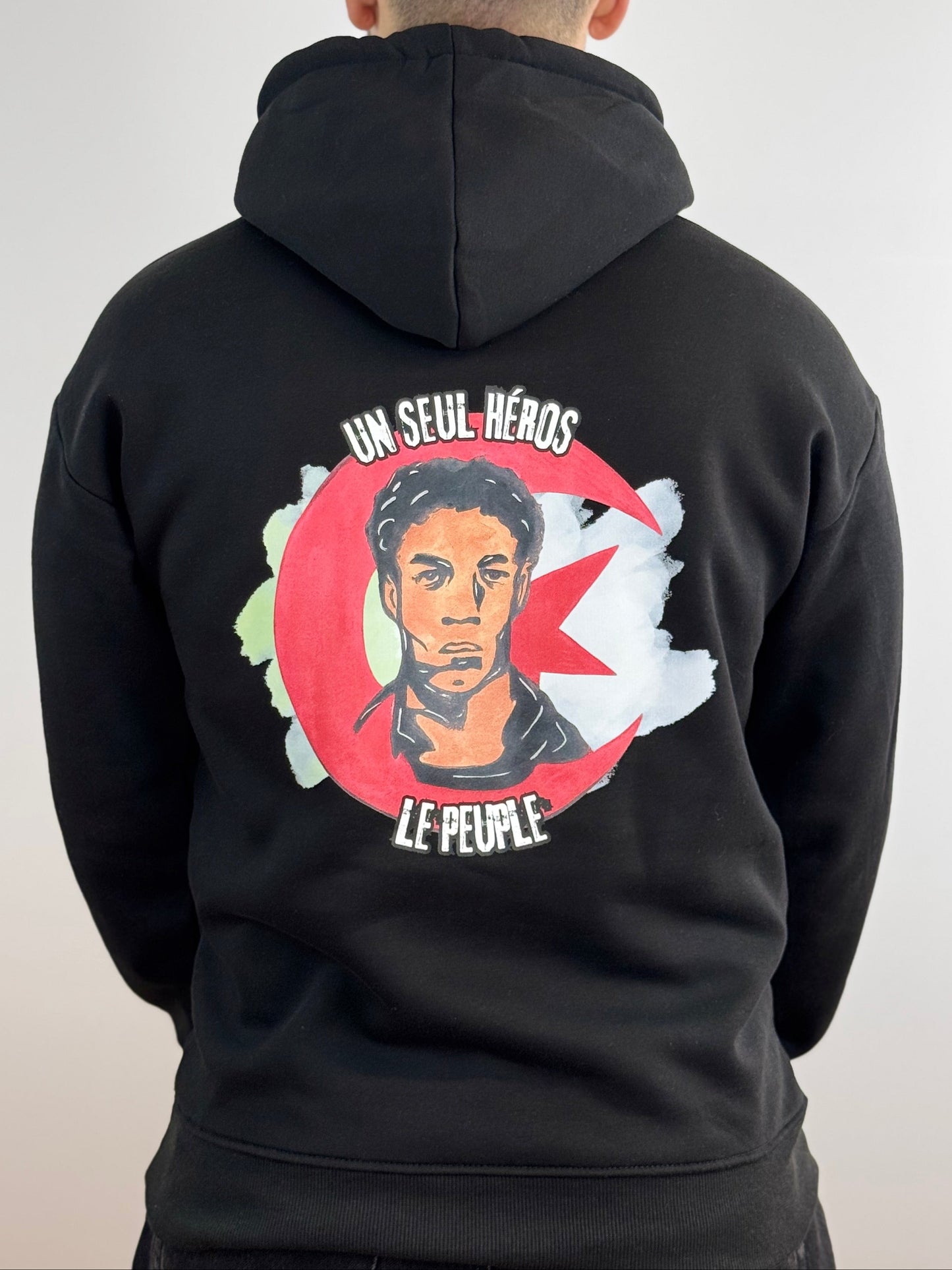 Sweat à Capuche "Un Seul Héros : Le Peuple" –  Ali la Pointe